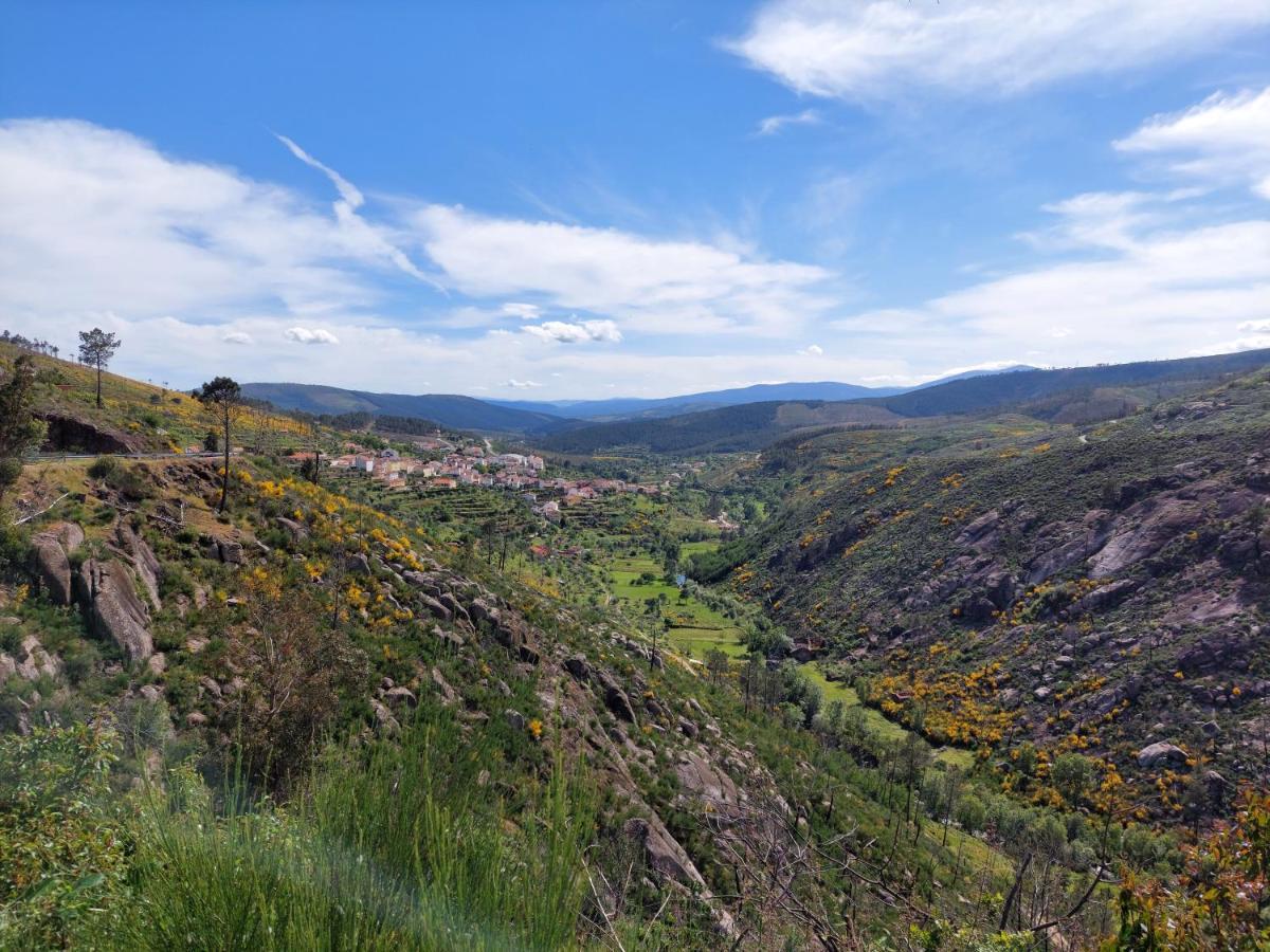 Casa Do Fundo Do Povo - Serra Da Estrela Cortes do Meio Buitenkant foto